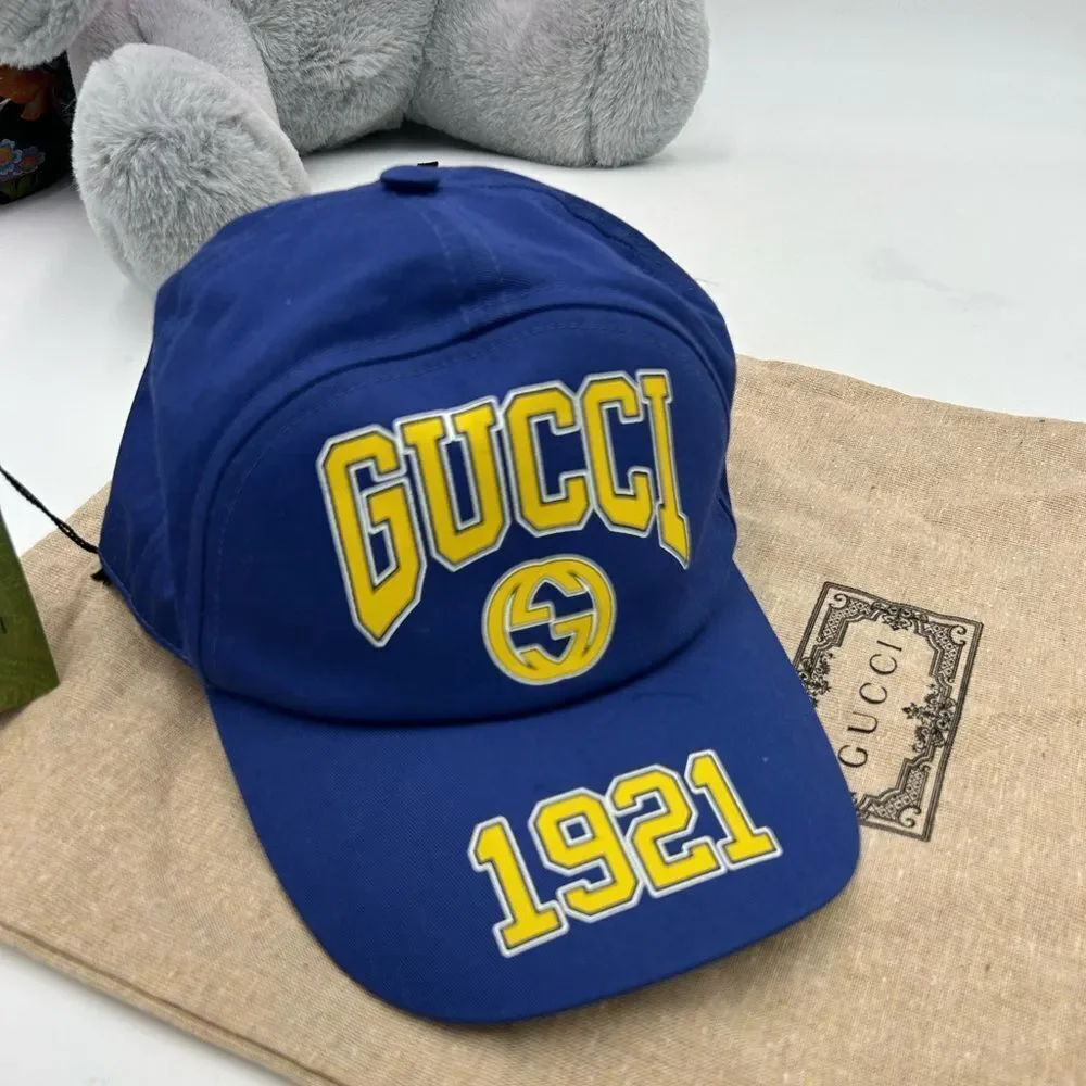 Men's Gucci 1921 logo baseball cap size medium/adjustable made in Italy